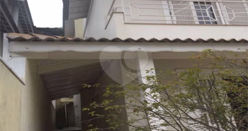Sobrado no Tremembe com 3 suítes