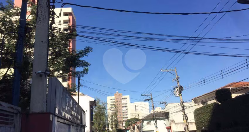 Predio comercial de 4 andares a 1 km do metro santana