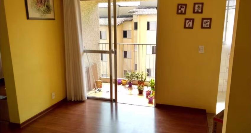 Apartamento no Arincanduva