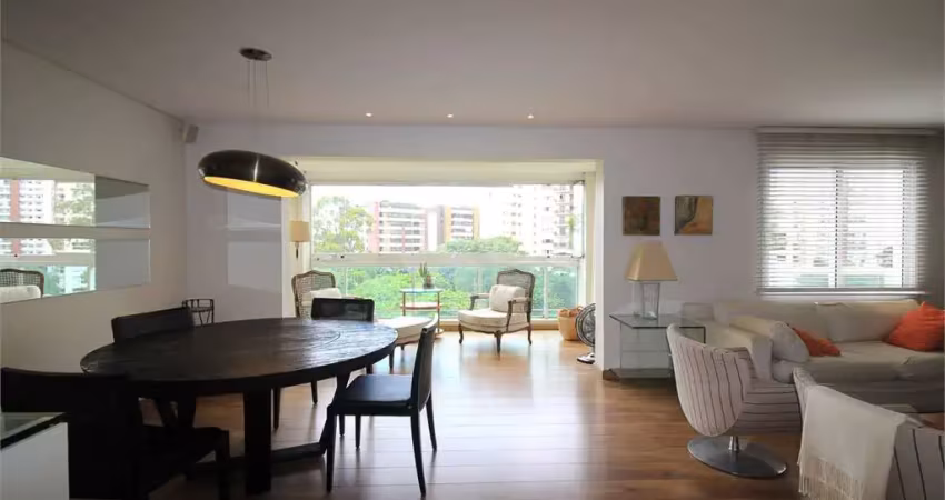 COBERTURA DUPLEX À VENDA COM 3 QUARTOS E 5 VAGAS NO ALTO DA LAPA