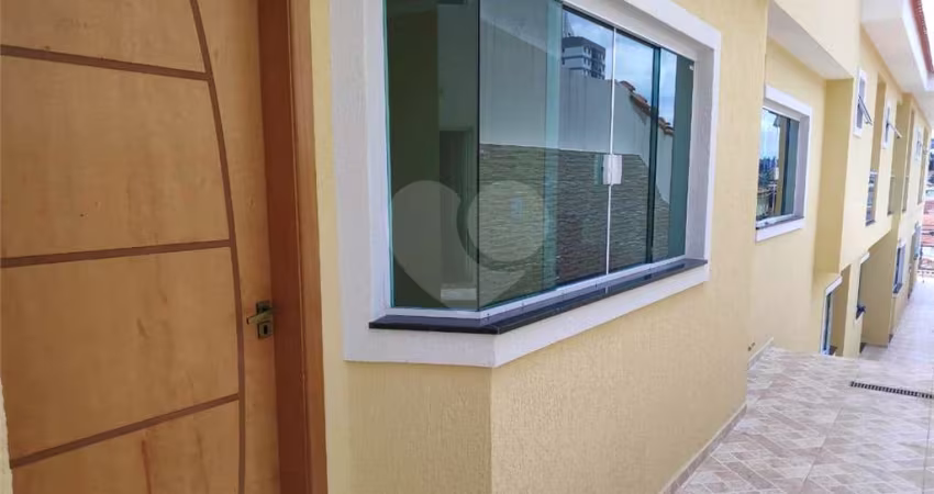 CASA CONDOMINIO FECHADO - ÁGUA FRIA