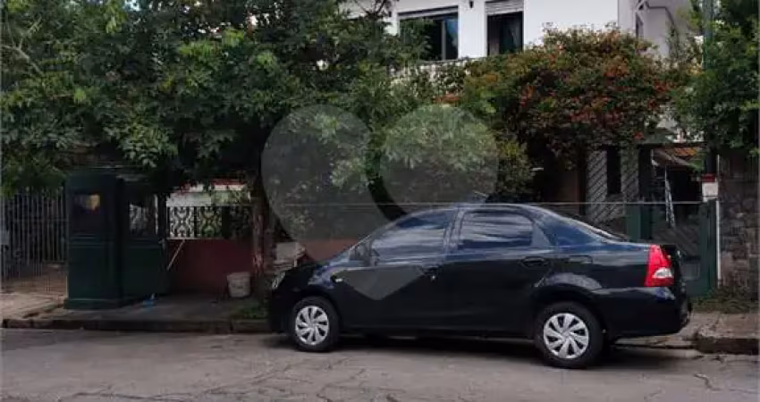 Casa com 4 quartos à venda na Rua Plínio de Morais, Sumaré, São Paulo