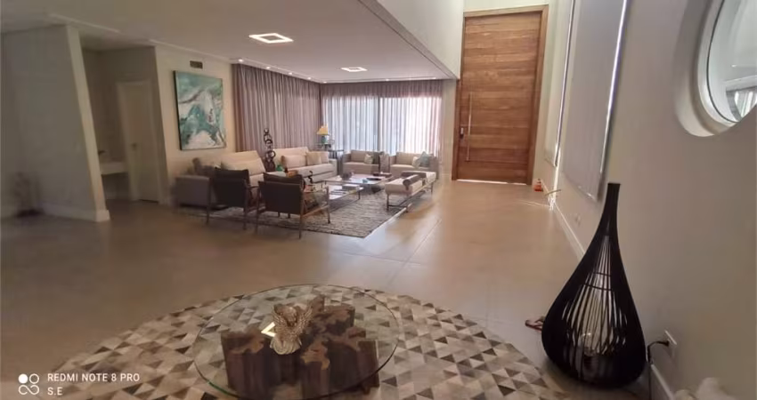 Sobrado 4 suítrs, 6 vagas, completo, Reserva Cantareira
