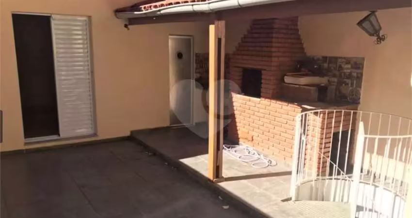 Casa com 2 quartos à venda na Avenida Senador José Ermírio de Moraes, Tremembé, São Paulo