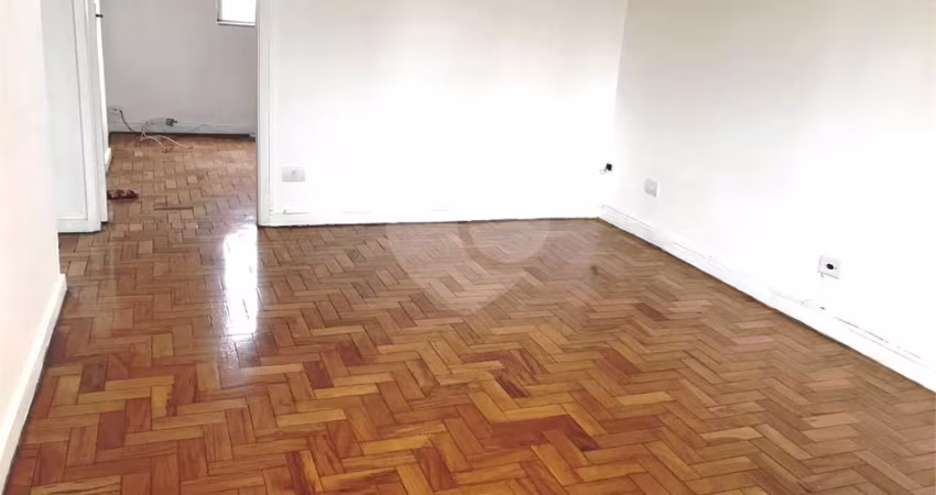 Apartamento em Santana, próximo ao metrô