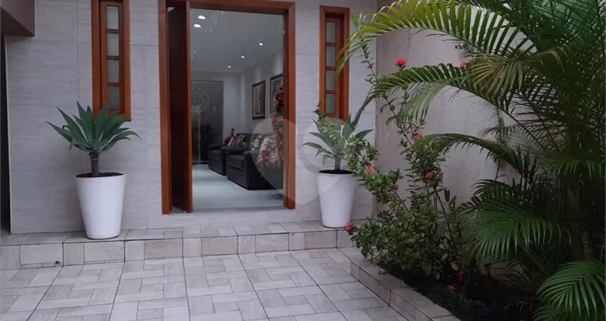 Casa-São Paulo-LIMÃO | Ref.: REO630569