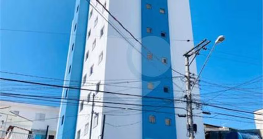 Apartamento-São Paulo-ARTUR ALVIM | Ref.: REO616913