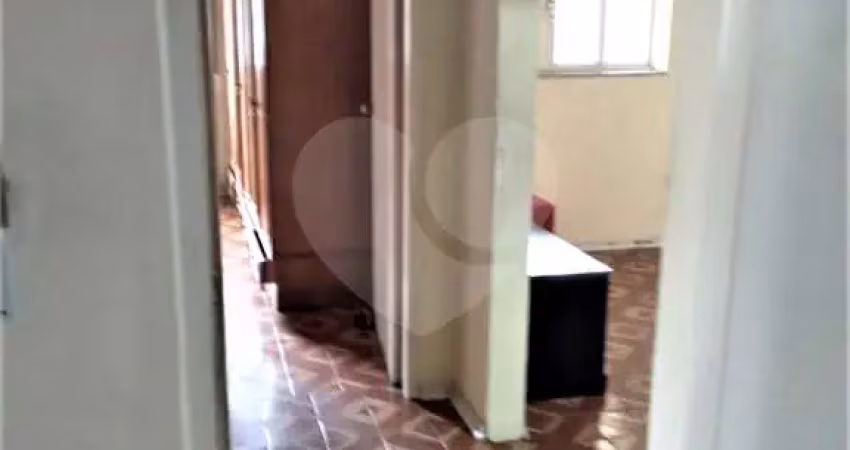 Residencia em terreno de 300m2