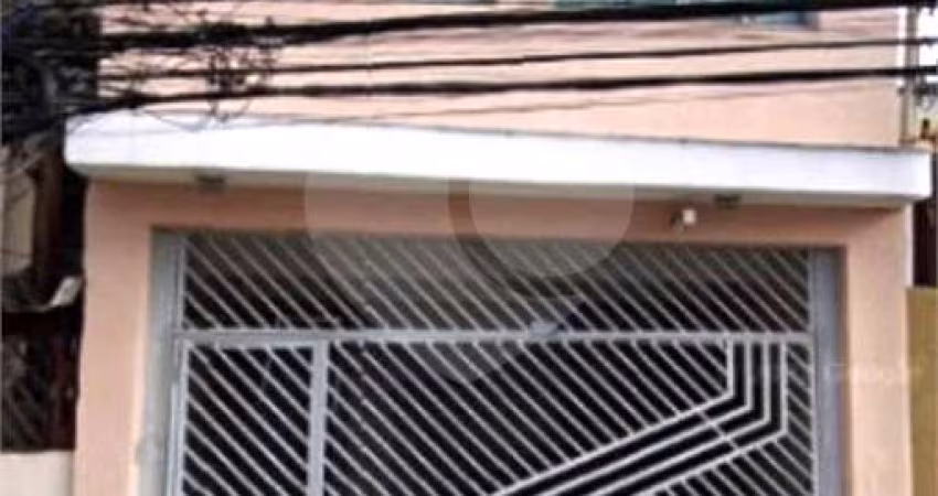 Imóvel na Vila Maria Alta com 02 Casas e 4 Vagas por R$ 950.000,00