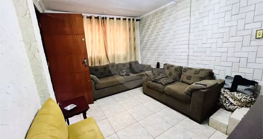 Casa com 2 quartos à venda na Rua Zalina Rolim, 108, Parada Inglesa, São Paulo
