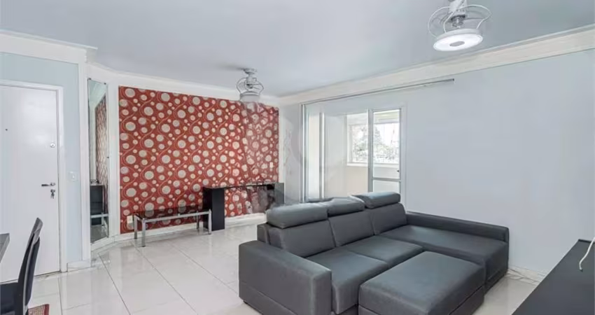 Apartamento Parque São Domingos 3 suítes, e 5 banheiros no total, 2 vagas de garagem e deposito