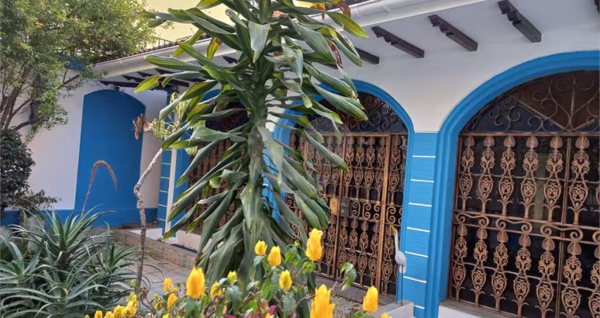 Casa Assobradada no Jardim São Paulo com 5 dormitórios 3 suítes 8 vagas Piscina Salão de Festas!!!