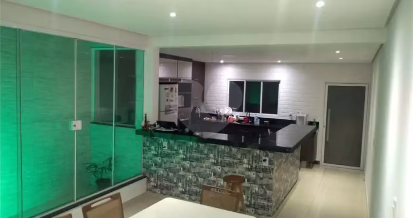 Casa-São Paulo-JARDIM ARICANDUVA | Ref.: REO683592