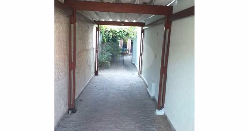 Casa Terrea em Santana próxima à Braz Leme