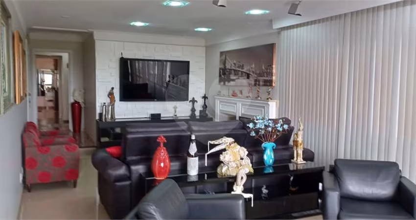Apartamento-São Paulo-SANTANA | Ref.: REO764643
