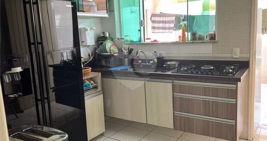 Casa em condomínio na Casa Verde - 2 suítes e 1 vaga