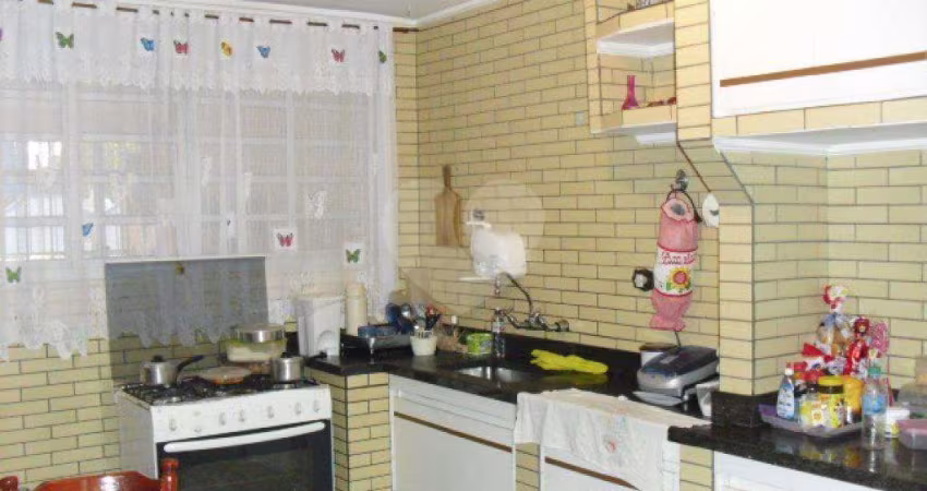 SOBRADO LINDO A VENDA NA VILA NILO = PRÓX. HIPERMERCADO BERGAMINI - 3 QUARTOS (1 SUÍTE) E 2 VAGAS