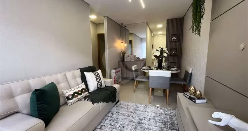 Apartamentos em condominio fechado com 01 e 02 dormitorios e garagem para venda na casa verde