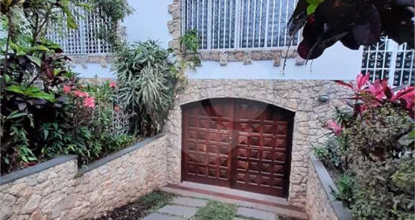 Sobrado a venda no Bairro do Limão - 3 quartos
