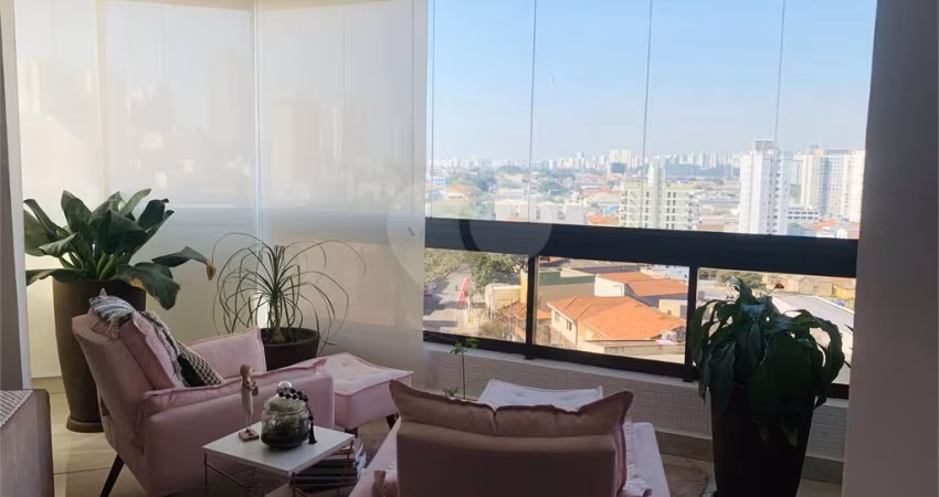 Apartamento no bairro da Vila Maria 3 dormitórios sendo 1 suite. Sala para 2 ambientes.