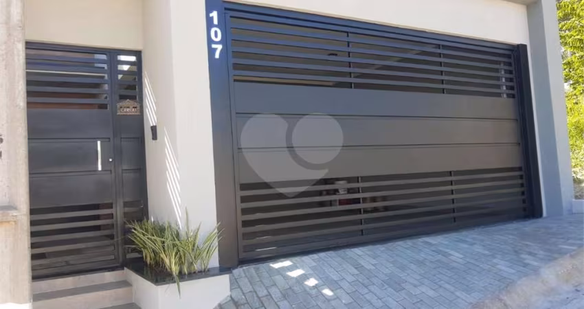 Linda casa térrea com 3 dormitórios a venda na cidade de Bragança Paulista -SP