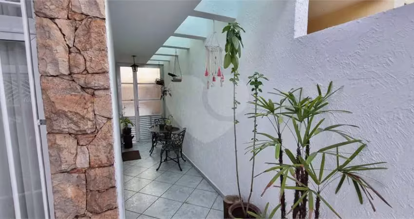 Casa com 3 quartos à venda na Rua Heliodora, Santana, São Paulo