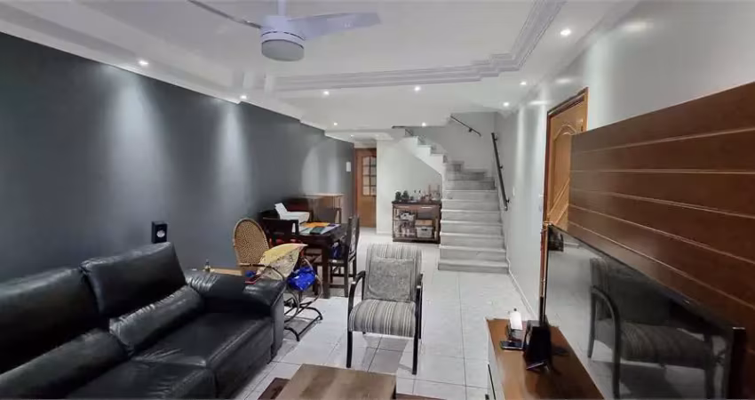 Casa com 3 quartos à venda na Rua Heliodora, Santana, São Paulo