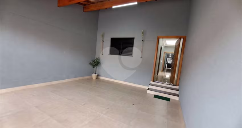 Linda casa terrea a venda na cidade de Bragança Paulista -SP