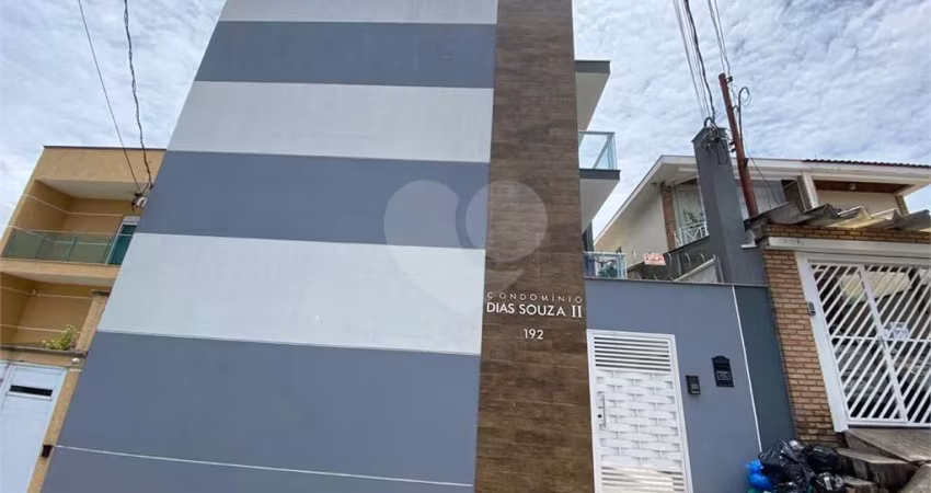 Apartamento com dois quartos no Tucuruvi