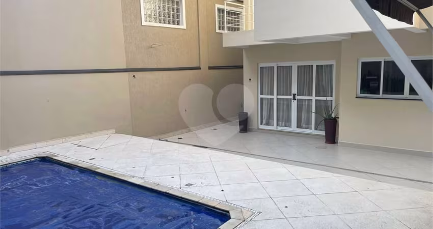 Sobrado 3 suítes e piscina no Jardim São Paulo