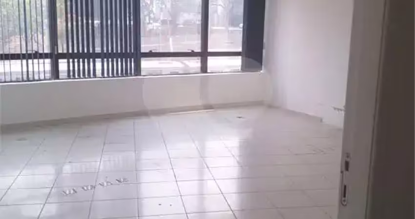Sala comercial à venda na Avenida Luiz Dumont Villares, Parada Inglesa, São Paulo