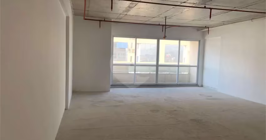 Sala comercial à venda na Avenida Anápolis, Alphaville, Barueri