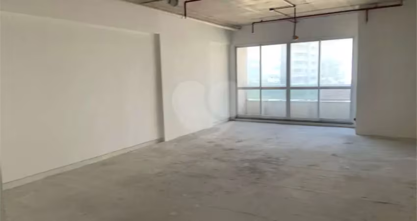 Sala comercial à venda na Avenida Anápolis, Alphaville, Barueri