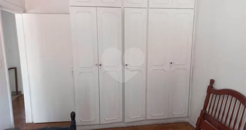 Vila Clementino bairro nobre e valorizado excelente imóvel podendo ser residencial ou comercial!!