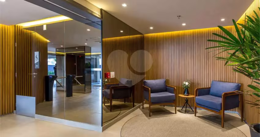 Sala comercial com 40,45 m²  com 02 banheiros 1 vaga - Perdizes