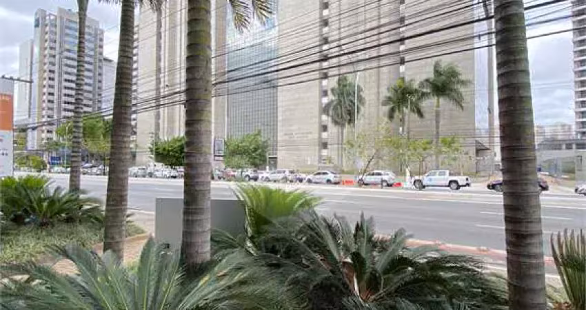 Sala comercial à venda na Avenida Marquês de São Vicente, Barra Funda, São Paulo
