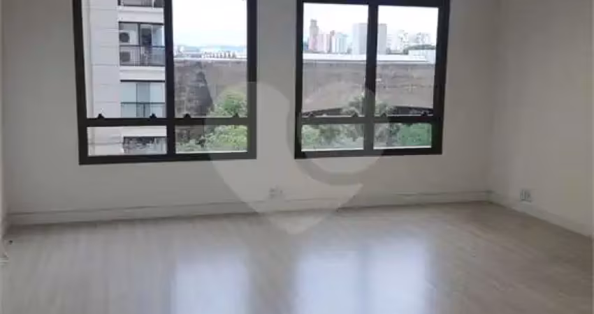 Sala comercial à venda na Avenida Marquês de São Vicente, Barra Funda, São Paulo
