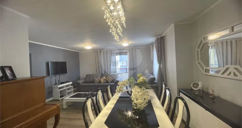 Excelente Apartamento na Região de Santa Terezinha, andar alto,  com 143 metros de área útil