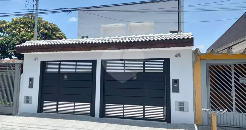 Sobrado Novo 3 suítes 2 vagas no Jaçana
