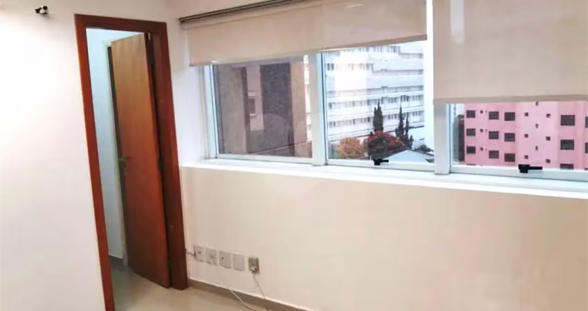 Sala comercial à venda na Rua Voluntários da Pátria, Santana, São Paulo