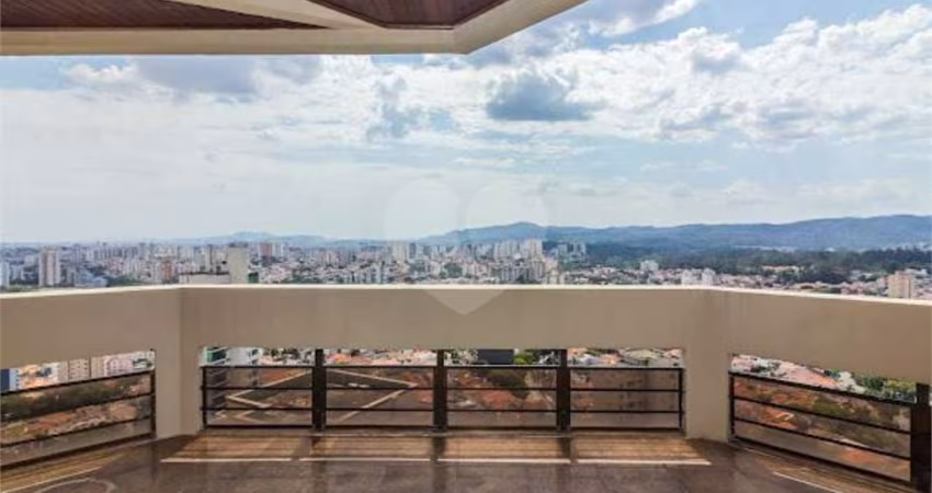 Apartamento para venda na Água Fria com 272m²