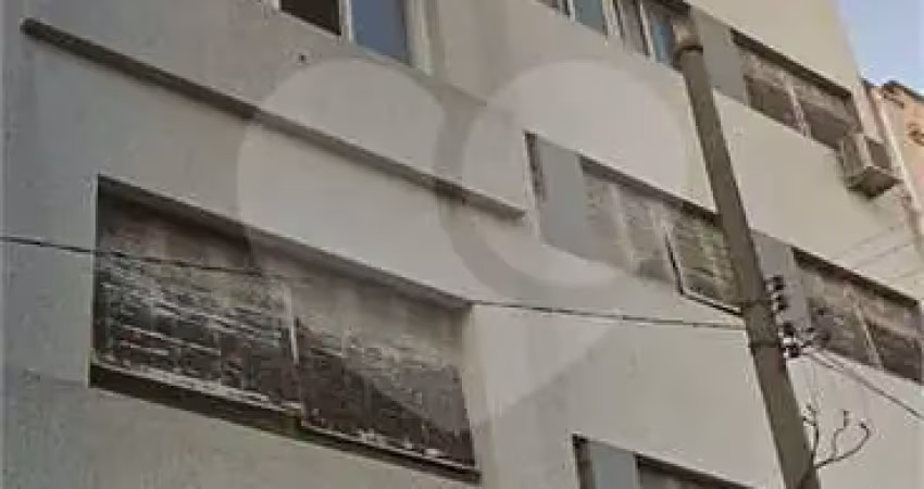Kitnet / Stúdio à venda na Rua Carlos Gomes, Centro, São Paulo