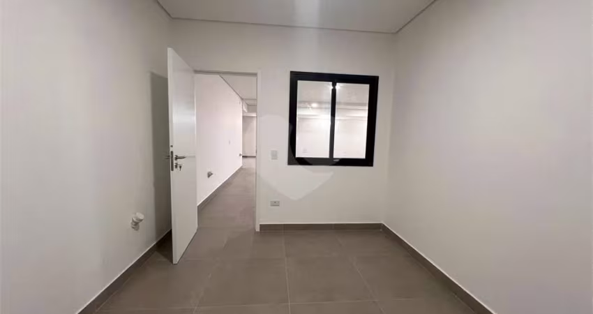 Sobrado novo Jardim Floresta, 4 suítes, 4 vagas