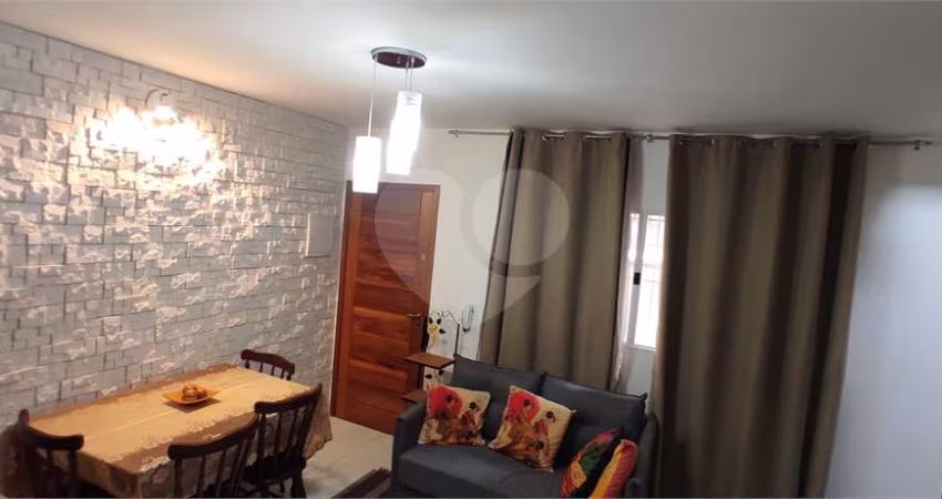 condominio fechado/ metro Parada Inglesa