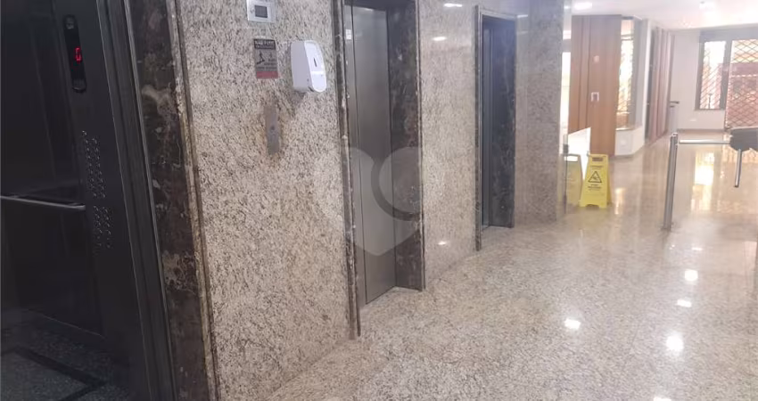 Escritório/Sala Comercial em Higienópolis.
