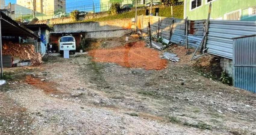 EXCELENTE TERRENO DE 500 M² COM 20 METROS DE FRENTE PARA VENDA NO MANDAQUI