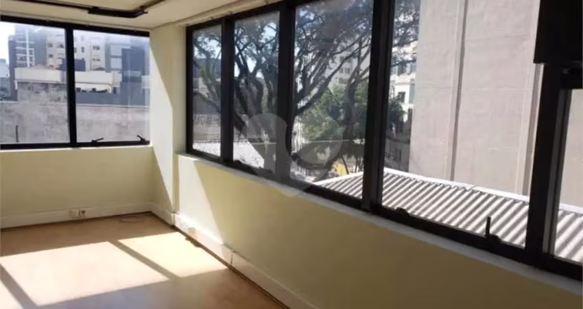 Sala comercial à venda na Alameda Barros, Higienópolis, São Paulo