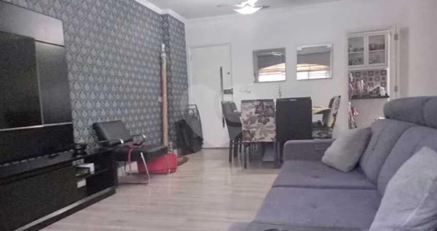 Apartamento com Linda Vista da Serra da Cantareira em Condomínio Completo