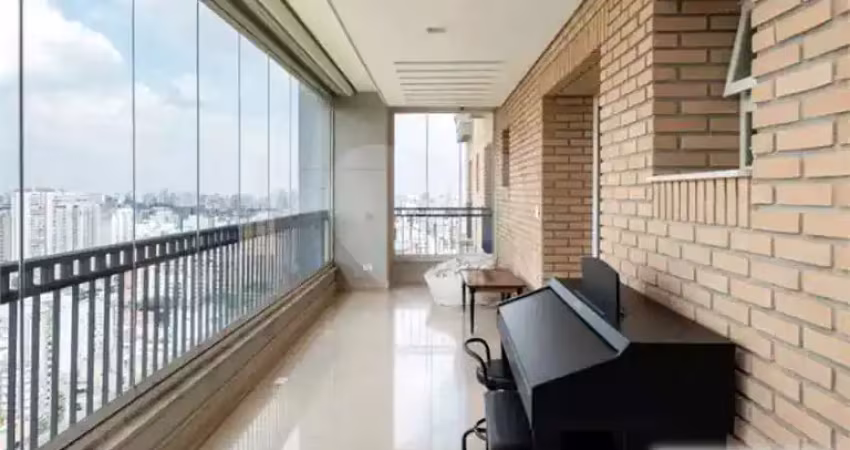 Apartamento com 4 quartos à venda na Rua Canário, Moema, São Paulo