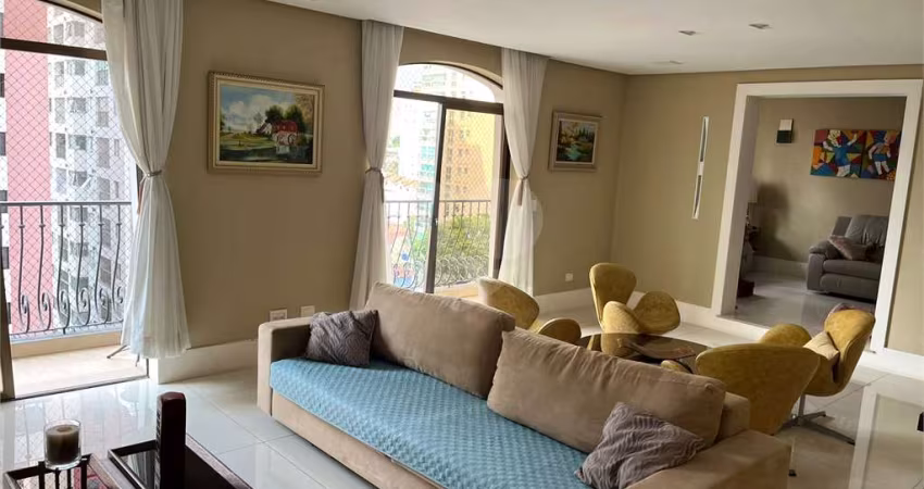 Apartamento - venda - Pedro Doll - Santana- Reformado